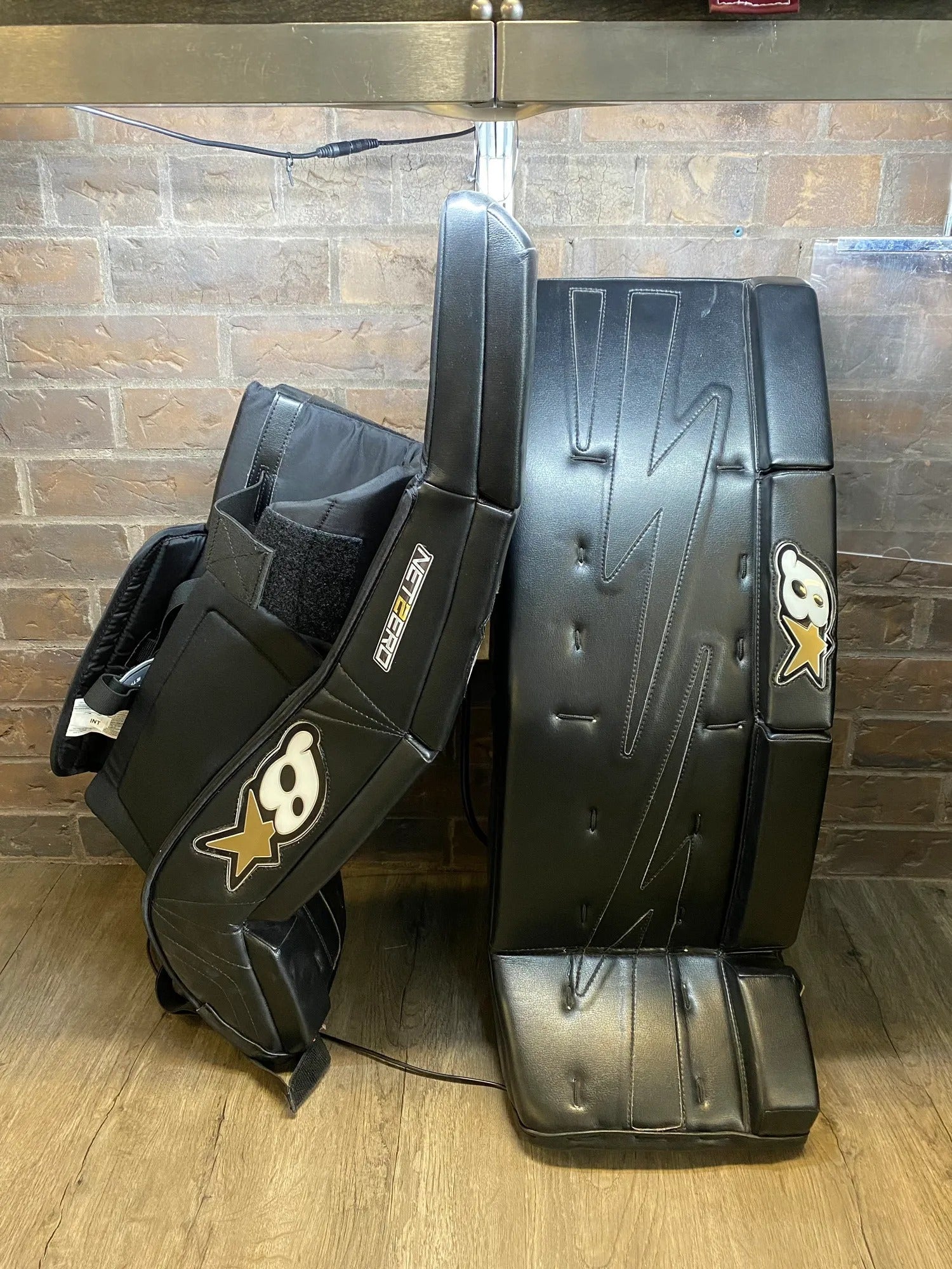 Brian's NetZero 2 Goalie Leg Pads Int 30+1”